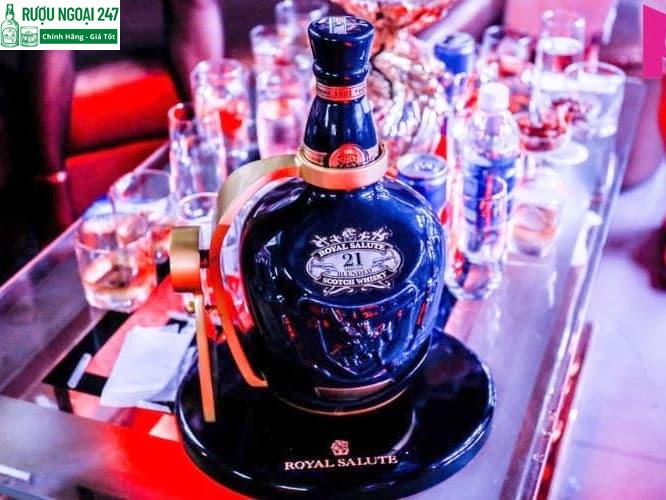 Rượu Chivas 21 năm 3L