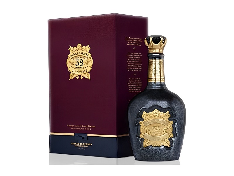 Rượu Chivas Royal Salute 38 năm